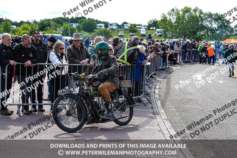 Vintage motorcycle club;eventdigitalimages;no limits trackdays;peter wileman photography;vintage motocycles;vmcc banbury run photographs